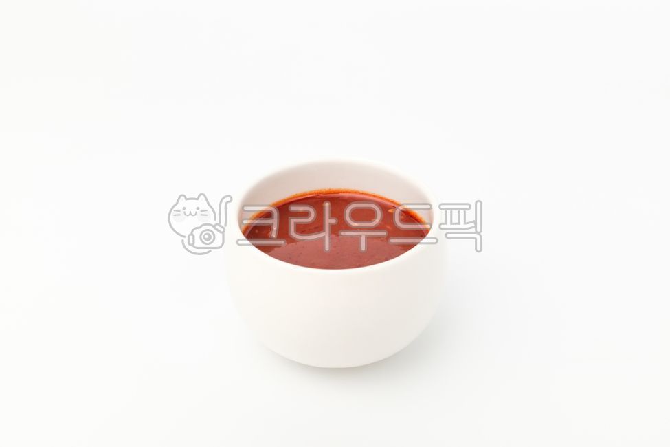 소스,비빔소스,빨간색,고추장,깨,음식,식사,식품,식료품,재료,식재료,음식재료,고추,양념,짭짤한,매콤한,달콤한,클로즈업,음식,식재료,요리,food,cook,meal,dishes,food reserves