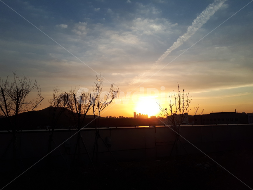 석양,하늘,해질녘,노을,구름,sky,sunset,cloud