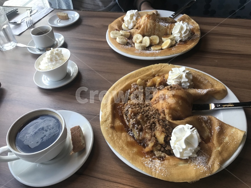 coffee,dessert,디저트,핫케이크,생크림,와플,toronto