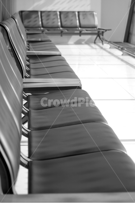 furniture,가구,chair,의자,그림자,흑백