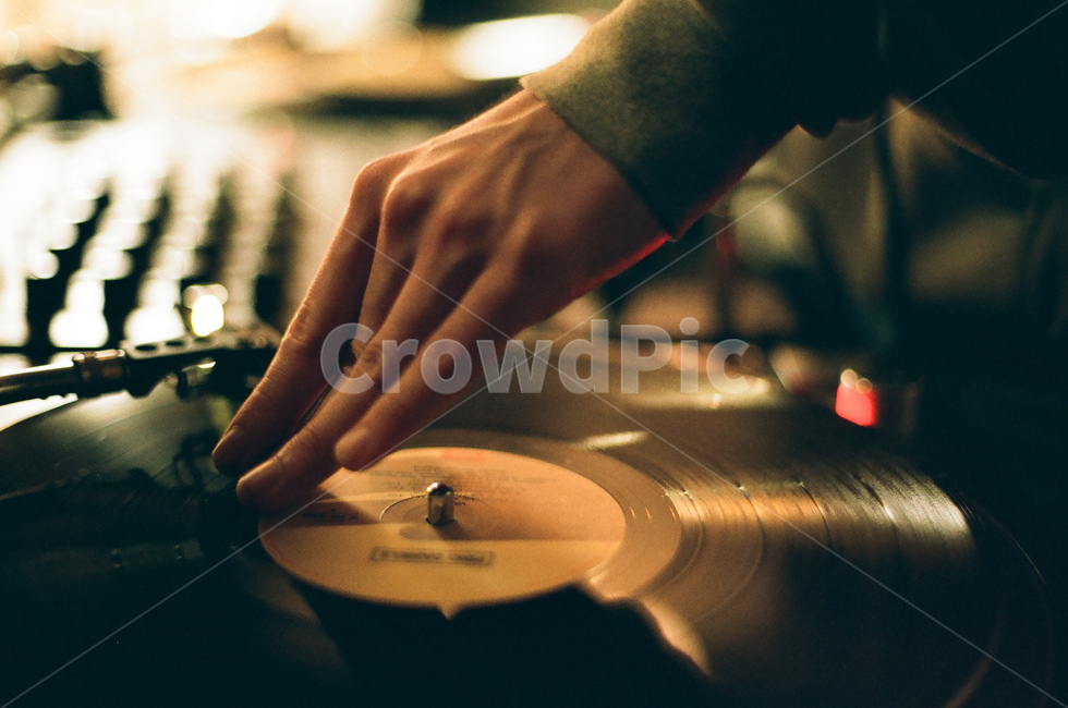 디제이,dj,디제잉,lp,빈티지,엘피,vinyl,감성,sensible,feeling,악기,음향기기,musical instrument,musical equipment