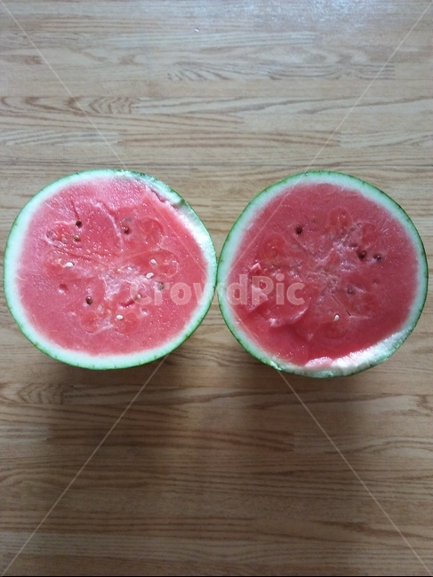 수박,과일,반잘린수박,수박씨,여름과일,음식,식재료,요리,food,cook,meal,dishes,food reserves,과일,열매,fruit,채소,야채,vegetables