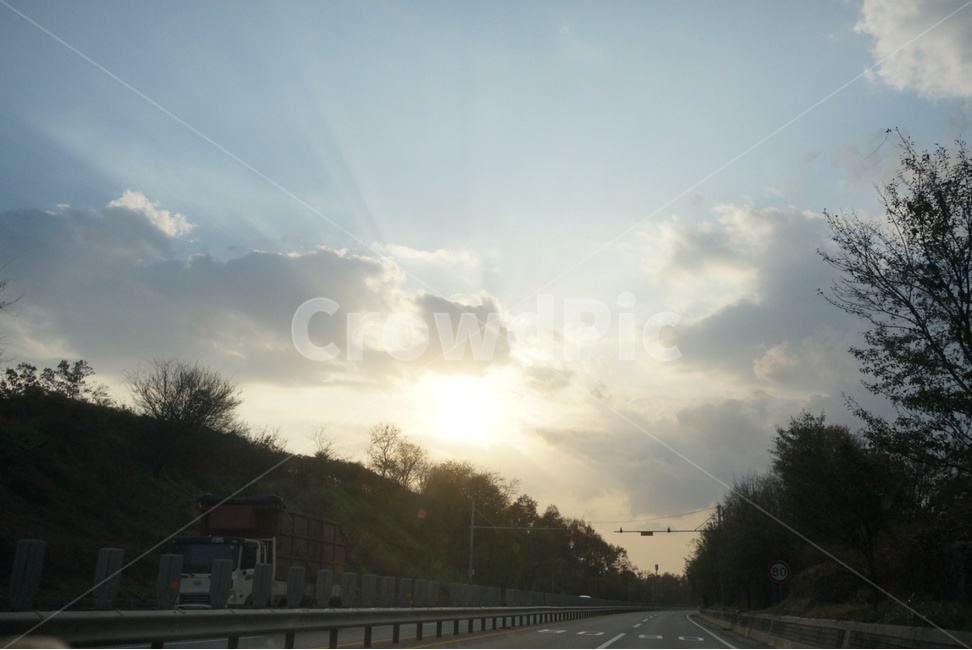 road,highway,도로,freeway,고속도로,하늘,자연,풍경,nature,landscape