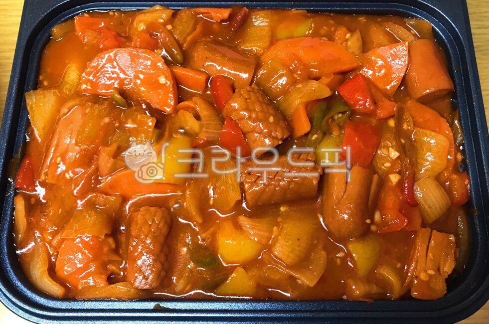 쏘야볶음,햄볶음,볶음,쏘세지,소세지,햄,반찬,밥반찬,집밥,햄야채볶음,파프리카,양파,야채,당근,참깨,햄요리,쏘세지야채볶음,식재료,소세지야채볶음,채소,볶음요리,먹방,맛있는,dish,요리,food,음식,meal,식사,한식,전기그릴,그릴,멀티그릴