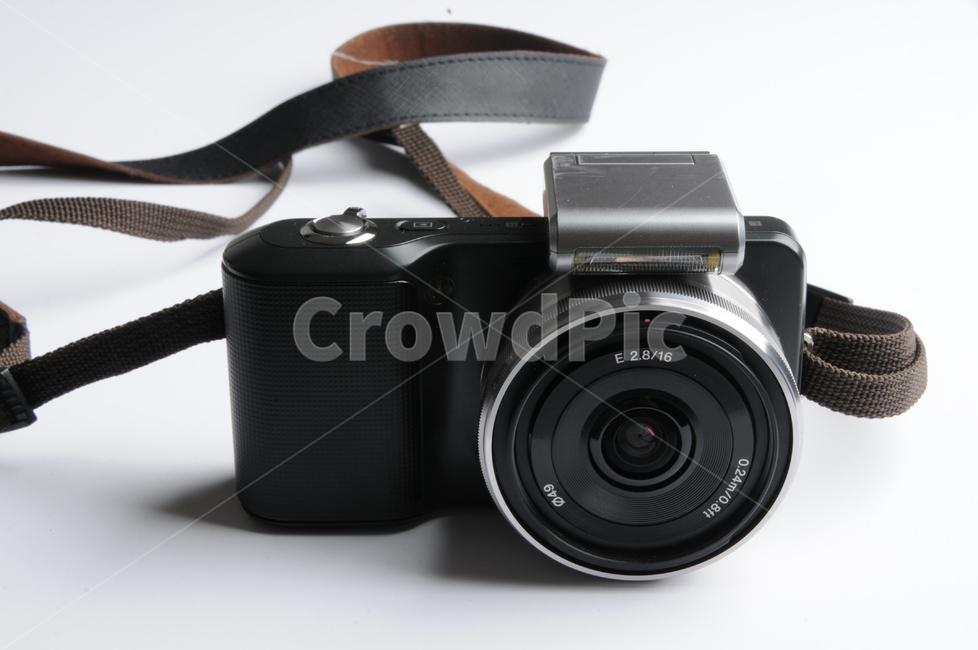 electronics,전자제품,camera,카메라,똑딱이,디지털카메라,디지털카메라,digitalcamera,디카,렌즈,lens,camerastrap,strap,shutter,film,사진기,촬영,사진작가,포토그래퍼,photographer,사물,물건,오브젝트,thing,object,matter