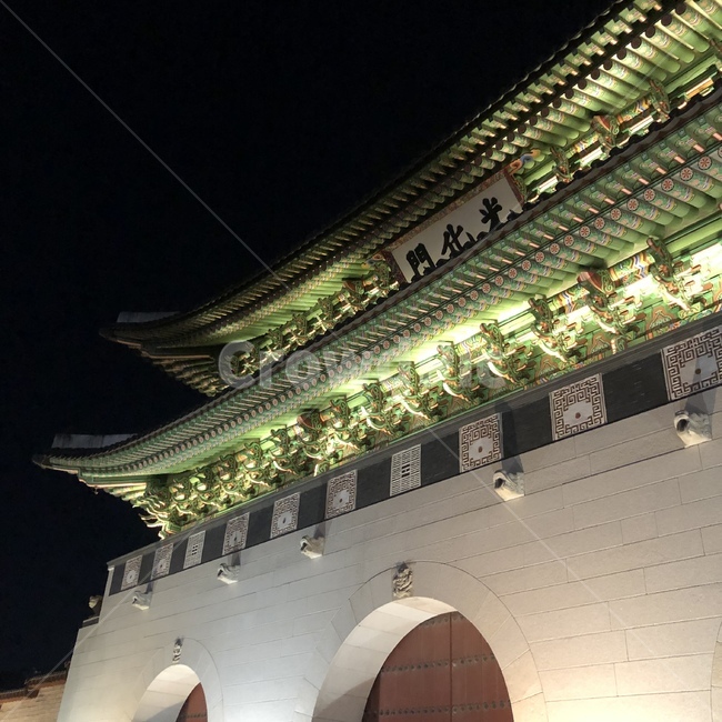 궁,경복궁,하늘,구름,초저녁,저녁풍경,저녁궁궐,예쁜하늘,밤풍경,예쁜구름,이쁜구름,낭만적,감성,감성사진,야경,밤,풍경,nightscape,night,landscape,한국전통,한국문화,korean traditional,korean culture,랜드마크,landmark,tourist attraction,한국랜드마크,한국관광지,한국명소,korea landmark,korea tourist attraction,building,건물,architecture,건축물,pagoda,탑,shrine,신사,worship,예배