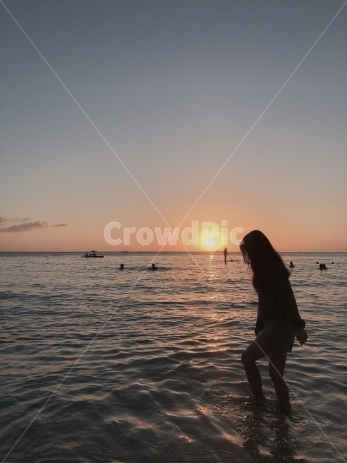여자옆모습,여자실루엣,밤바다,선셋,보라카이,일몰,해질녘,바다,노을,sunset