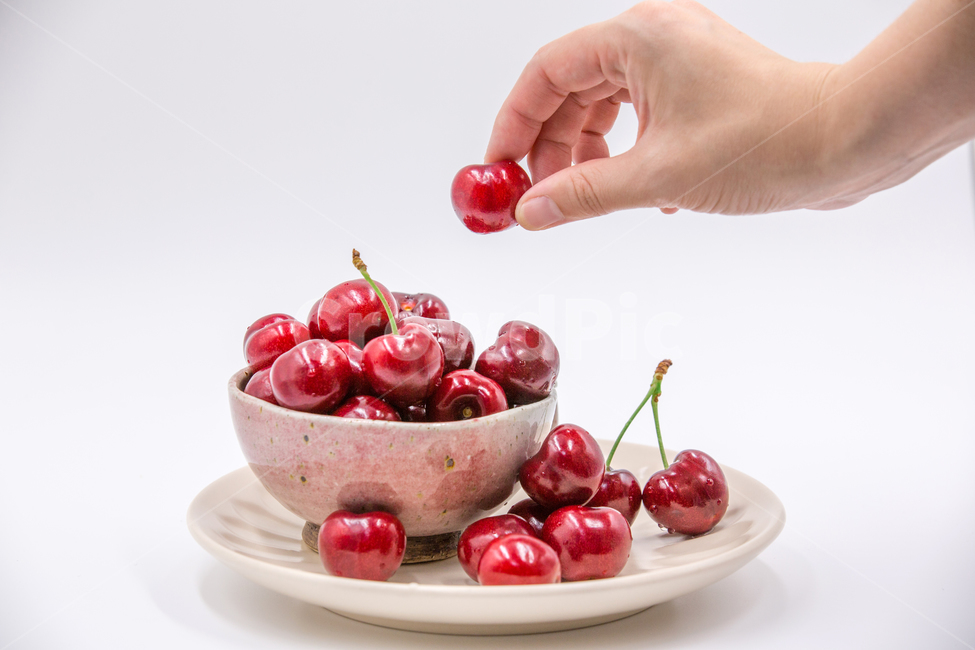 체리,과일,베리,열매,cherry,빨강색,red,디저트,음식,cook,foodreserves,fruit,컨셉,연출,누끼,음식,식재료,요리,food,cook,meal,dishes,food reserves,과일,열매,fruit