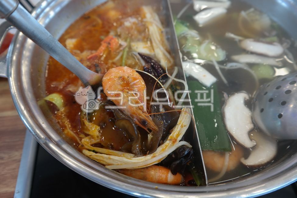 Malatang,meal,soup,shrimp,stew,Mara Xiangguo,cooking,Shabu,food