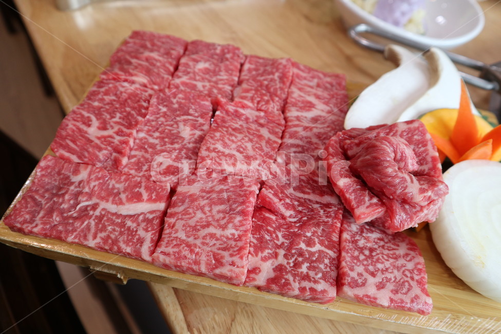 소고기,쇠고기,한우,고기,육류,food,cook,meal,한국음식,한국요리,bbq