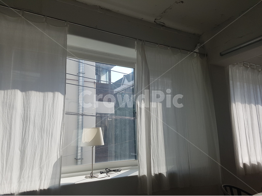 창문,window,커튼,카페,인테리어,white,조명,cafe,인테리어,실내디자인,interior design