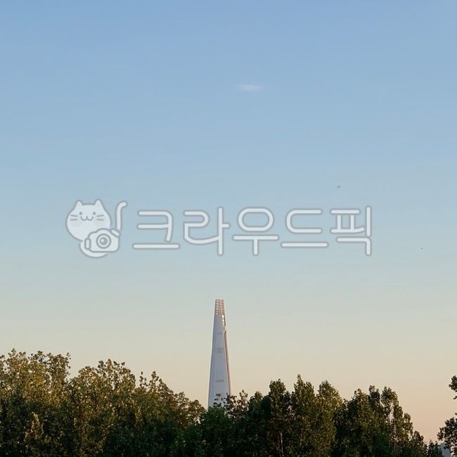 sky,forest,color,Color,tree,building,cloud,view,Pillar,buiding,sunset,weather,cell phone wallpaper,Wallpapers,park