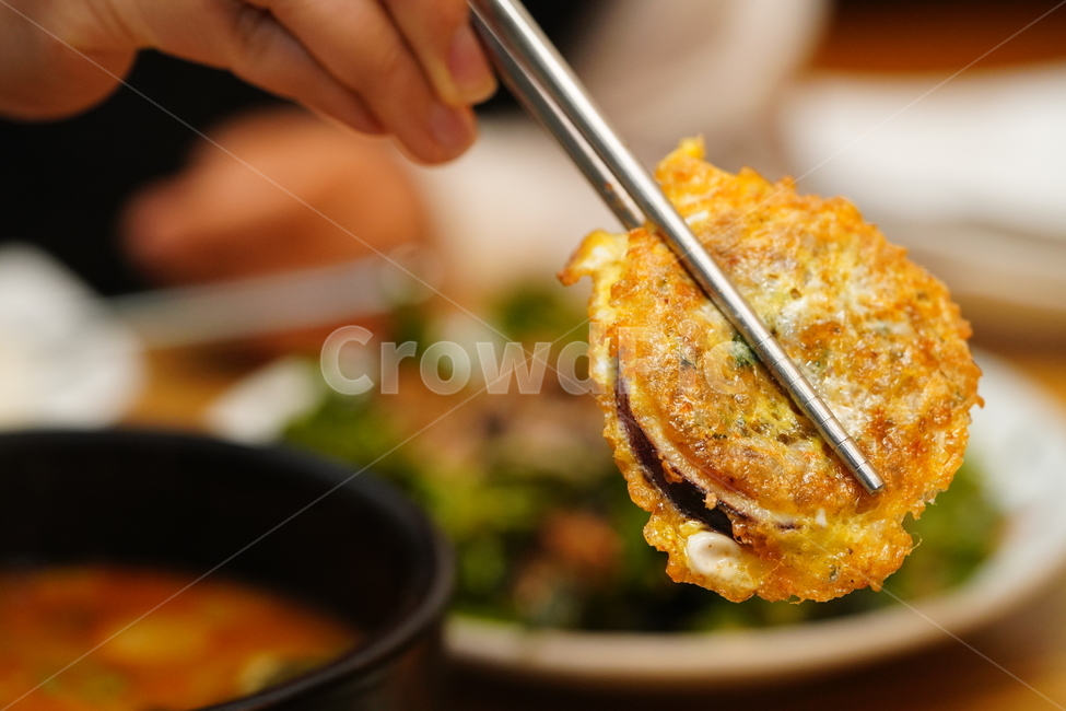 음식,먹방,전,오징어순대,한식,안주,푸드,젓가락,계란,요리,해산물,음식,식재료,요리,food,cook,meal,dishes,food reserves,한식,한국음식,한국요리,korean food,korean dishes,korean meal,korean cook