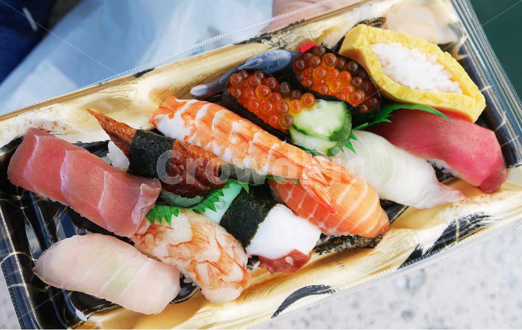 초밥,스시,도시락,초밥도시락,계란초밥,일본,오키나와,맛집,야외,새우초밥,참치초밥,군함말이,장어초밥,음식,일식,음식,식재료,요리,food,cook,meal,dishes,food reserves,수산물,해산물,fishery products,seafood,일식,일본음식,일본요리,Japanese food,Japanese dishes,Japanese meal,Japanese cook