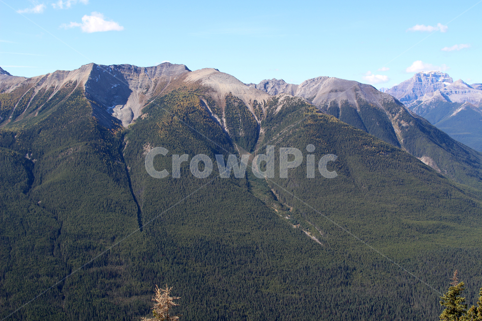 banff,canada,벤프,캐나다,하늘,산,sky,구름,cloud,풍경,landscape,자연,nature,공원,park,mountain,나무,tree,자연,풍경,nature,landscape,해외,외국,세계,foreign,oversea,world,세계자연풍경,해외자연풍경,외국자연풍경,world nature landscape,outdoors,옥외,mountain range,산맥,peak,피크