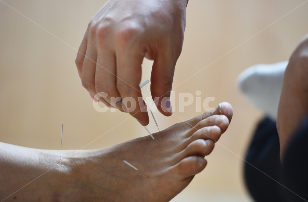 무관,한의사,한의원,침치료,침,의술,병원,건강,사람,인물,인간,human,person,신체일부,몸,body,의료,의학,병원,medical,hospital,clinic