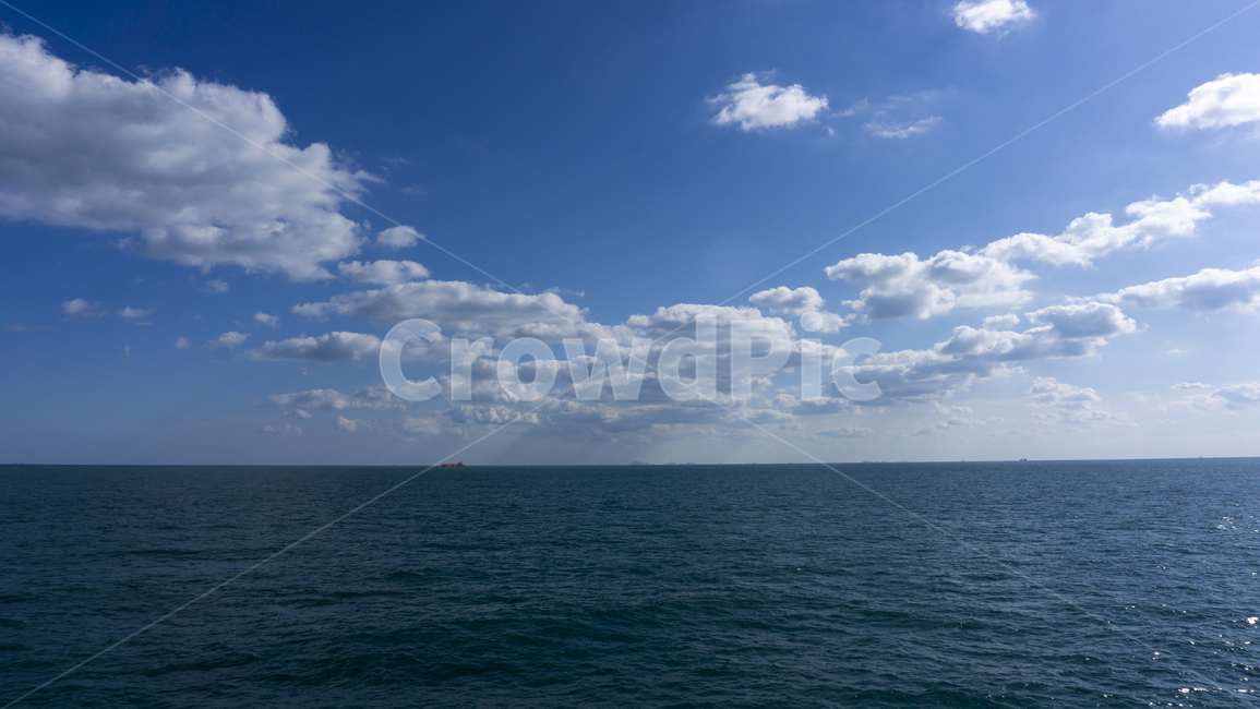 물,바다,sea,해안선,연안,하늘,푸른하늘,sky,대양,날씨,weather,햇빛,자연,빛,sun,적운,자연,풍경,nature,landscape