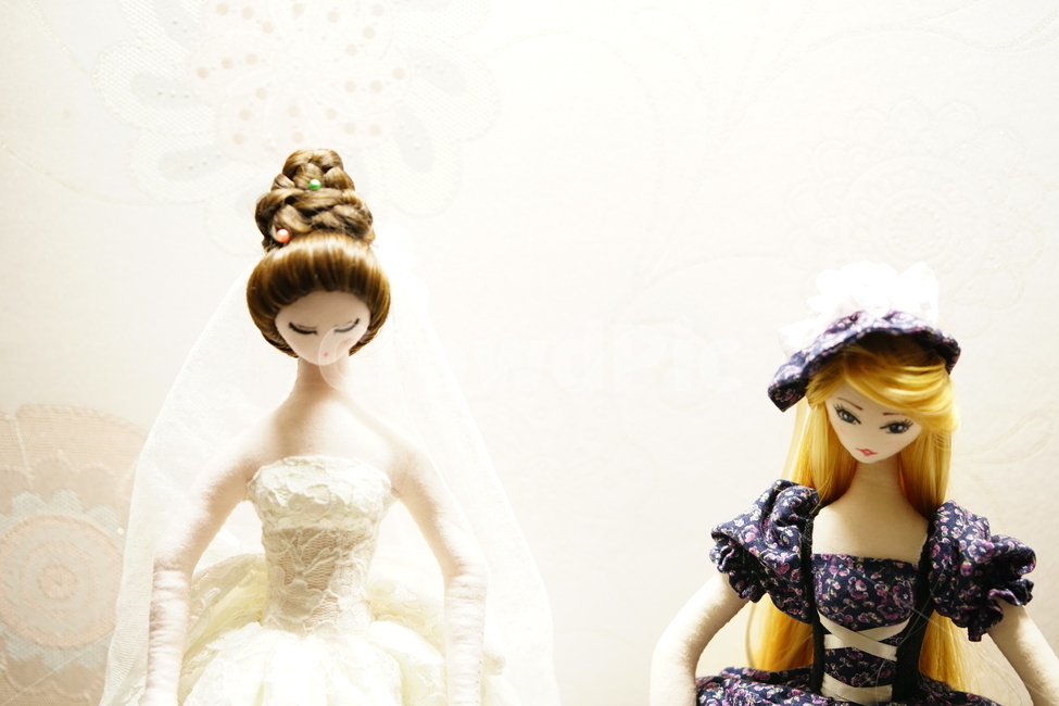 인형,여인,여자,여성,소품,작품,doll,표정,미소,드레스인형,얼굴,접사,만들기,제작,솜씨,손재주,핸드메이드,느낌,감성,감성사진,예술,art,사물,물건,오브젝트,thing,object,matter