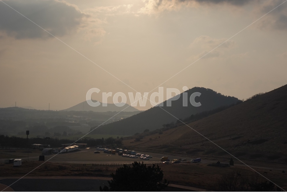 제주,자연,산,오름,하늘,풍경,자연,풍경,nature,landscape,한국자연풍경,한국자연경관,korea nature landscape,제주도,jeju,jeju island,outdoors,옥외