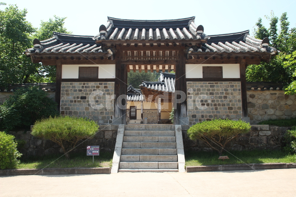 추사고택,추사,고택,한국고택,한국전통가옥,한국전통건축,목조건축,건축,기와,담장,예산,한국,chusaoldhouse,chusa,oldhouse,koreanoldhouse,koreantraditionalhouse,koreantraditionalarchitecture,woodenarchitecture,architecture,rooftile,wall,yesan,korea,한국전통,한국문화,korean traditional,korean culture,건축물,건물외관,exterior,building,structure,architecture,construction