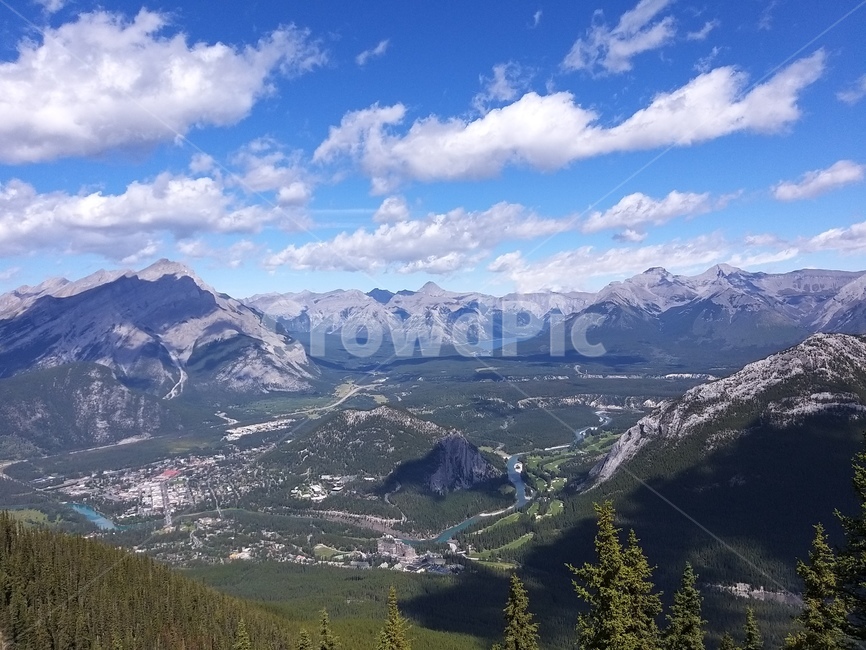 mountainrange,plant,자연,nature,tree,mountain,캐나다로키,로키마운틴전경,하늘,구름,canadamountains,canadarocky,자연,풍경,nature,landscape,해외,외국,세계,foreign,oversea,world,세계자연풍경,해외자연풍경,외국자연풍경,world nature landscape
