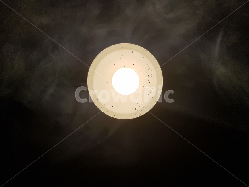 전등,연기,조명,smoke,어두운,실내,grunge,창고,yellow,black,light,darkness,dust,retro,레트로,빛