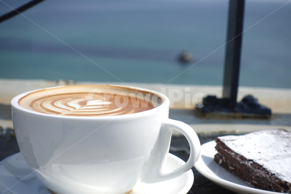 카페라떼,브라우니,라떼아트,커피,디저트,바다,커피,카페,coffee,cafe