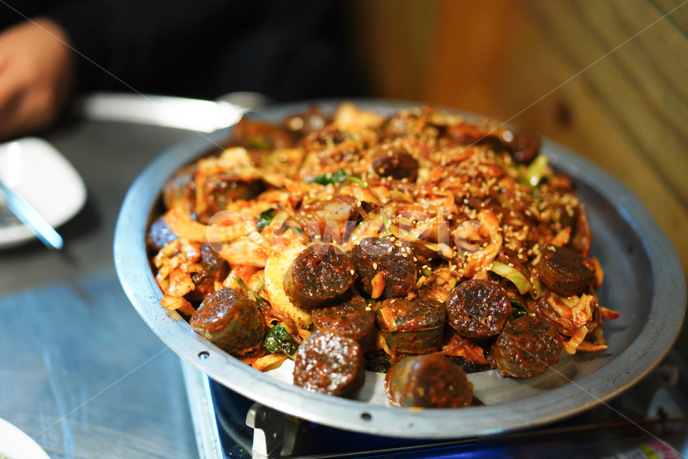 순대,요리,순대볶음,음식,먹방,간식,먹거리,안주,돼지,푸드,한식,식사,술안주,당면,음식,식재료,요리,food,cook,meal,dishes,food reserves,육류,고기,meat,한식,한국음식,한국요리,korean food,korean dishes,korean meal,korean cook
