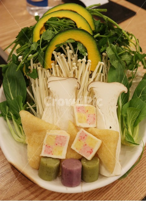 샤브샤브,야채,식재료,버섯,떡,음식,식재료,요리,food,cook,meal,dishes,food reserves,채소,야채,vegetables