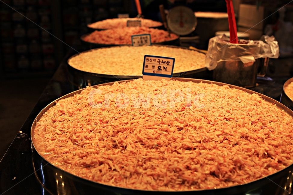 젓갈,절인음식,음식,반찬,요리,시장,마트,마켓,market,mart,market place,음식,식재료,요리,food,cook,meal,dishes,food reserves,한식,한국음식,한국요리,korean food,korean dishes,korean meal,korean cook