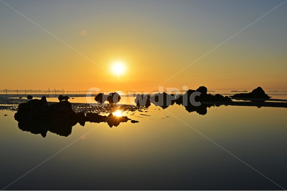 promontory,곶,light,빛,flare,플레어,outdoors,옥외,sunlight,햇빛,nature,자연,dusk,황혼,sky,하늘,sunset,일몰,redsky,붉은하늘,영광,백수,백수해안,백수해안일몰,모래톱