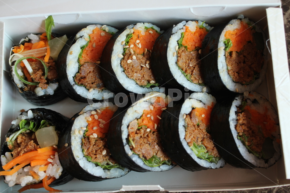 제육쌈김밥,김밥,김선생김밥,제육김밥,김밥한줄,음식,식재료,요리,food,cook,meal,dishes,food reserves,한식,한국음식,한국요리,korean food,korean dishes,korean meal,korean cook