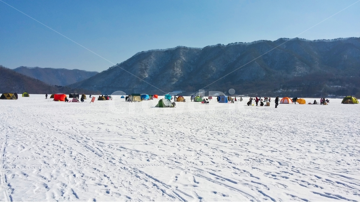 겨울,빙어,낚시,빙어낚시,얼름낚시,겨울,계절,winter,season,자연,풍경,nature,landscape,사람들,대중,군중,other people,crowd,여행,휴가,traveling,vacation,trip,스포츠,레저,운동,sports,leisure,exercise,outdoors,옥외