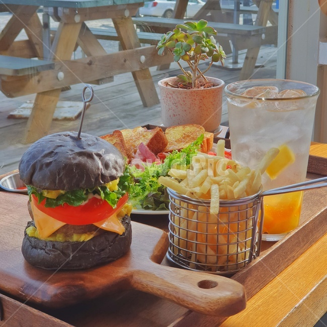 burger,버거,food,음식,인스턴트,포테이토,레몬티,제주도,감성