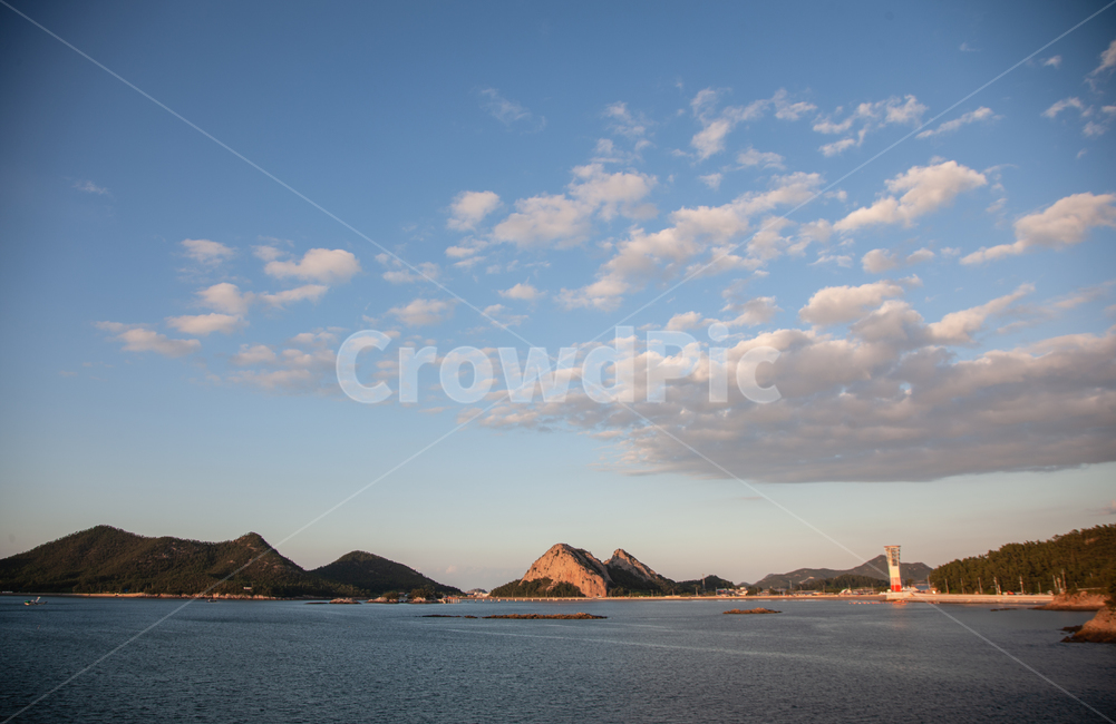 하늘,다리,풍경,구름,섬,바다,자연,풍경,nature,landscape,한국자연풍경,한국자연경관,korea nature landscape,outdoors,옥외,land,땅,shoreline,해안선,water,물,sea,ocean,대양,coast,연안,island