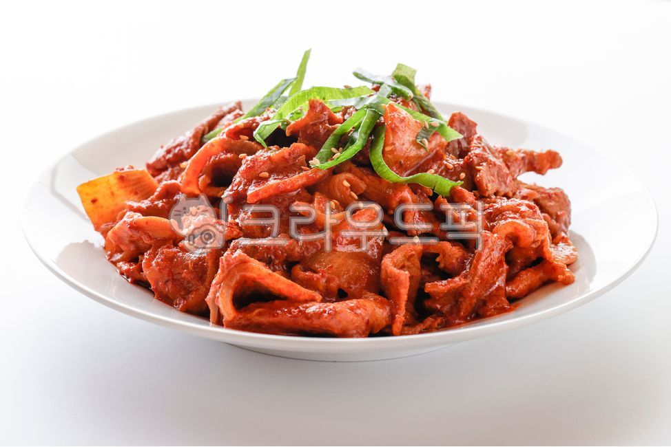 meat eating,Stirfried pork,cook,Korean,plate,chili pepper paste,pork,bowl,delicious,food,pig,meal,Korean food,meat,stirfry,ingredients,cooking