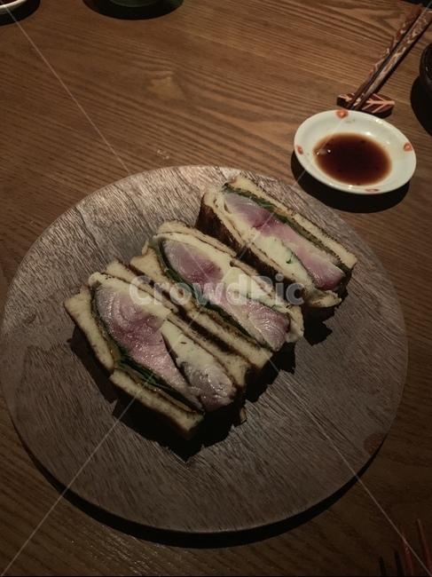 고등어,고등어샌드,샌드위치,빵,이자카야,음식,food