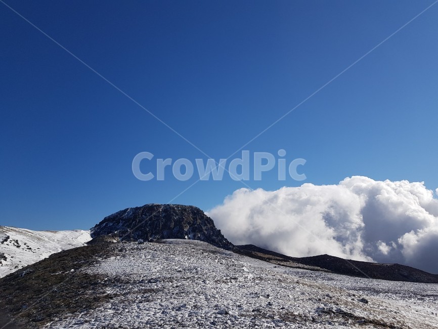한라산,설경,구름,제주,눈평원,겨울,계절,winter,season,자연,풍경,nature,landscape,outdoors,옥외,mountain,산