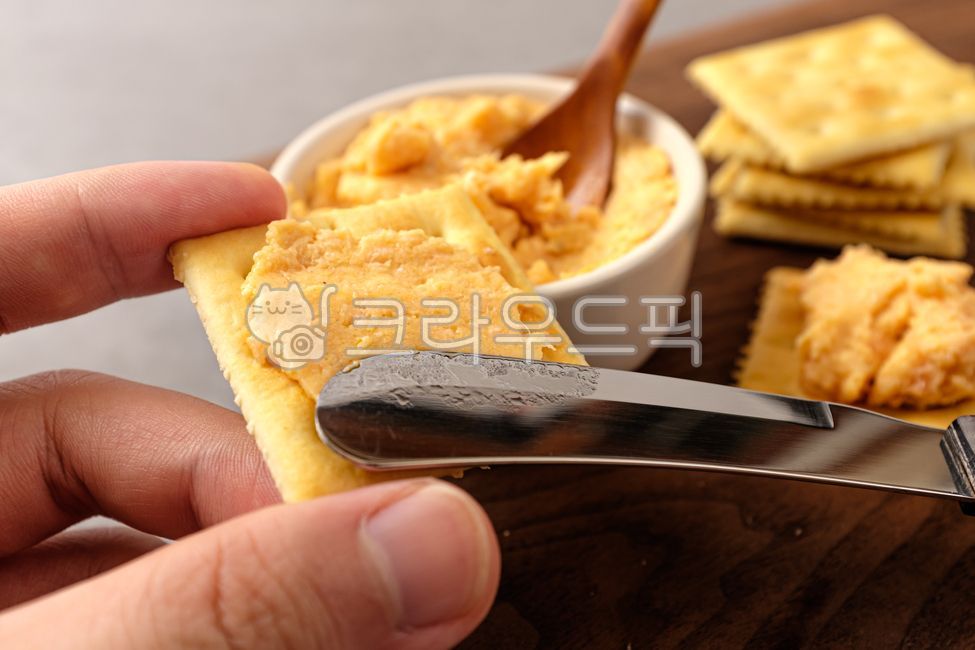 seafood,close up,ingredient,smoked,savory,smoked salmon,salmon,sauce,food,spread,meal,pate,plain,fish,Salmon spread,grocery,Food Ingredients,ingredients