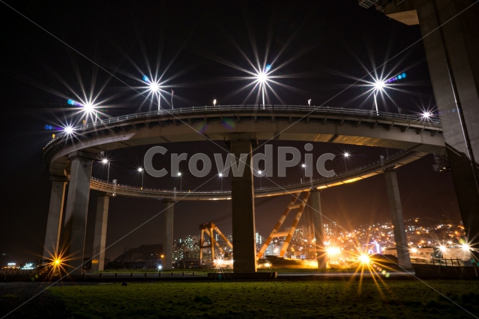 부산항대교,야경,빛갈림,영도,부산,야경,밤,풍경,nightscape,night,landscape,도시,city,한국도시풍경,한국도시경관,korea cityscape,건축물,건물외관,exterior,building,structure,architecture,construction,road,도로,freeway,고속 도로