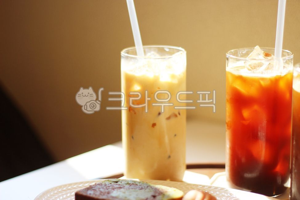 라떼,카페라떼,아이스카페라떼,아이스라떼,카페음료,카페아이스라떼