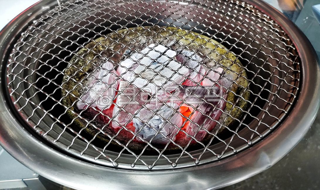bbq, 바베큐, 숯불, 철판, 석쇠, 사진,이미지,일러스트,캘리그라피 - Niamwinmir작가