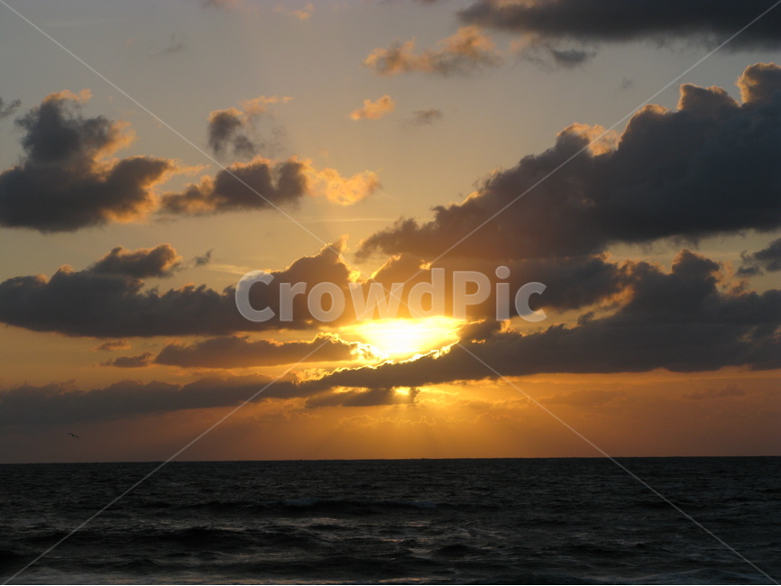 석양,태양,노을,구름,해질녁,저녁바다,하늘,일몰,sunset,자연,풍경,nature,landscape,light,빛,flare,플레어,sunlight,햇빛,outdoors,옥외