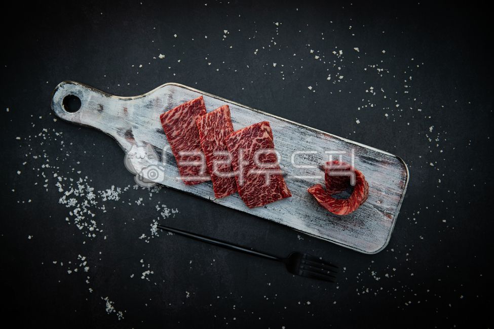 studio,very,butchery,marbling,Rating,discount,Directed cut,raw meat,beef,premium,cooking,flower flesh,special part,salt,Korean beef,menu,food,Sirloin,meal,1,sale,butcher shop,background,Plating,meat