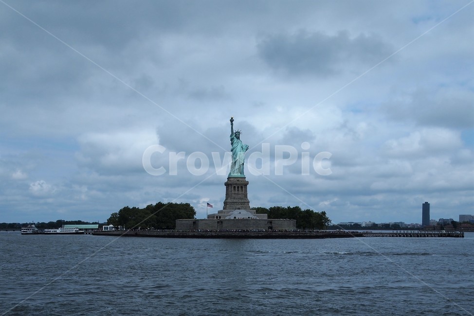 New York,New York Statue,cloudy weather,goddess statue,statue of Liberty