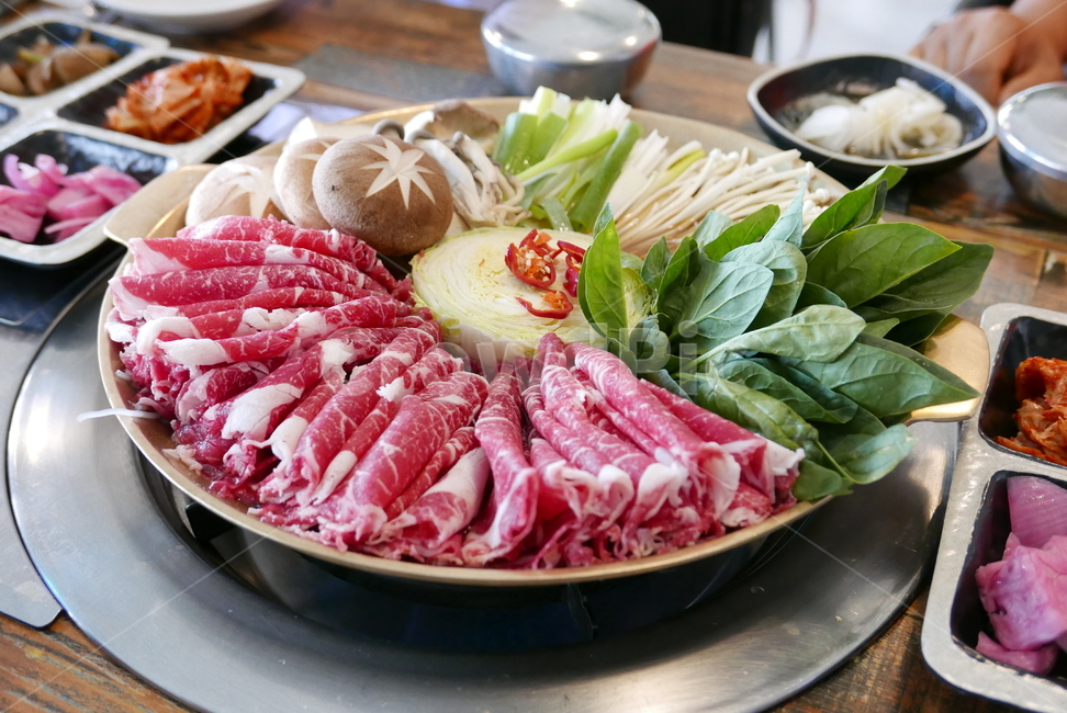 식사,소고기,전골,버섯,food,meal,고기,소고기전골,요리,한식,음식,식재료,요리,food,cook,meal,dishes,food reserves,육류,고기,meat