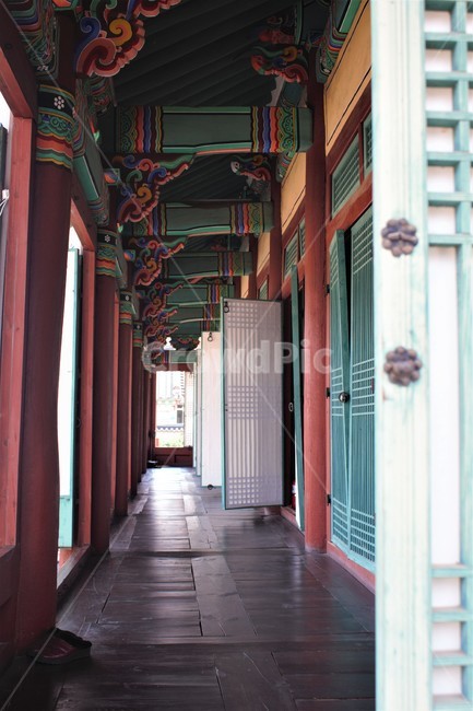한국,korea,한옥,전통,단청,tradition,건축,architecture,culture,한국문화,역사,history,문화유산,heritage,대청마루,door,open,여름,summer