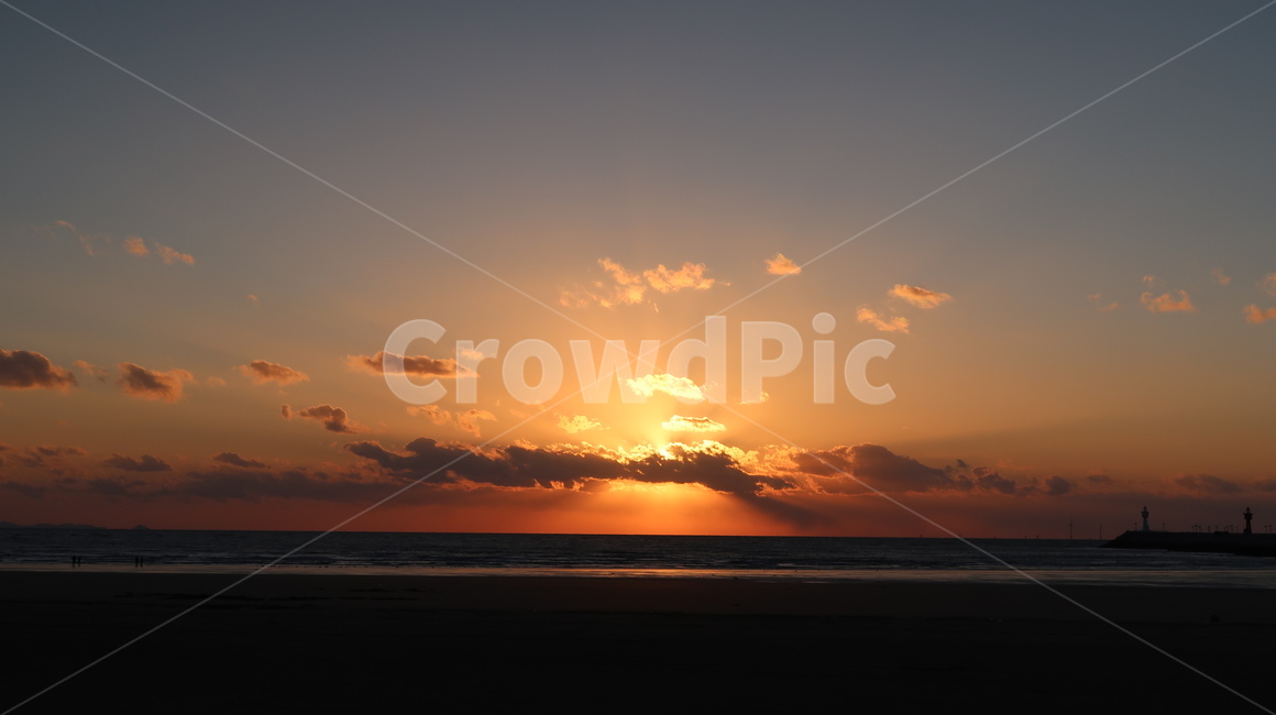 nature,자연,sunlight,햇빛,outdoors,옥외,바다,일몰,일출,sunset,sunrise,구름,하늘,sky,노을,빛,해변,새해,자연,풍경,nature,landscape
