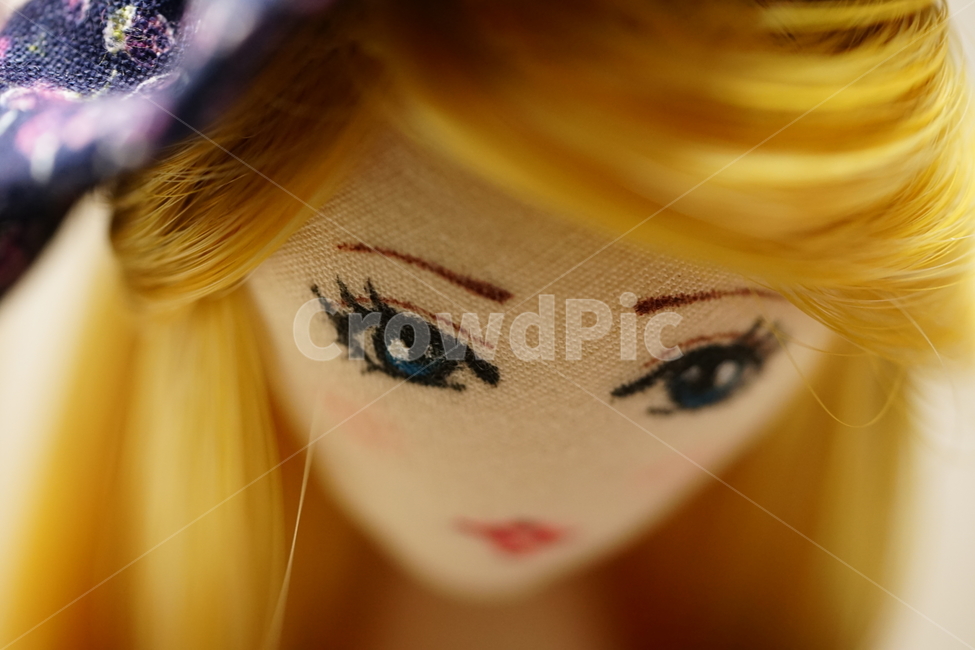 인형,여인,여자,여성,소품,작품,doll,표정,미소,드레스인형,얼굴,접사,만들기,제작,솜씨,손재주,핸드메이드,느낌,감성,감성사진,예술,art,사물,물건,오브젝트,thing,object,matter