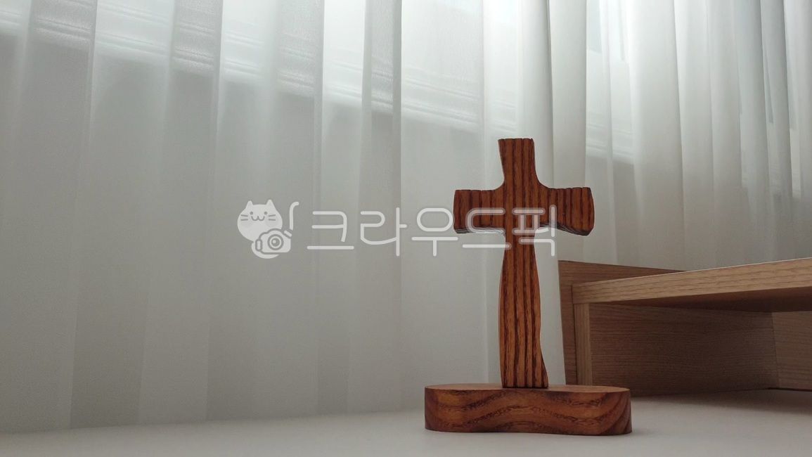 bible,jesus,Catholic,The Cross,christian,Bible,father,Christian,protestant,contemplation